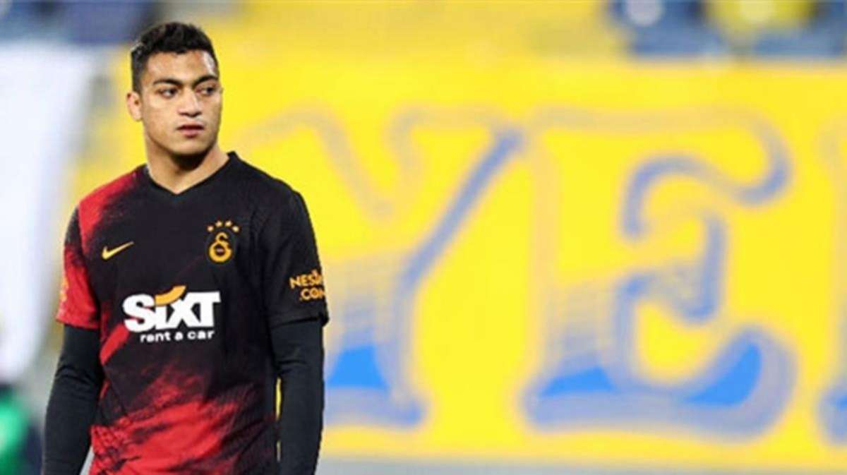 Gatasaray'da Mostafa Mohamed, Dinamo Bükreş'le oynanan hazırlık maçında sakatlandı