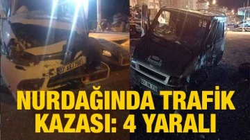 Gaziantep'te minibüsle otomobilin çarpıştığı kazada 4 kişi yaralandı