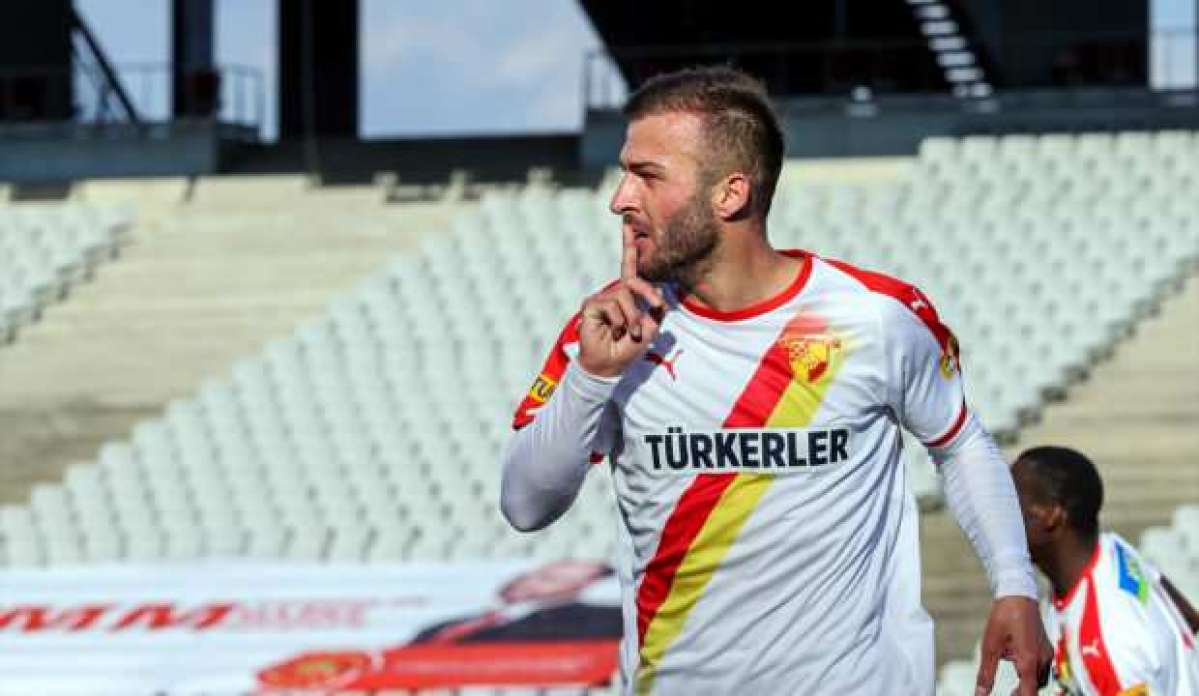 Göztepe, Berkan Emir'in sözleşmesini 2 yıl uzattı