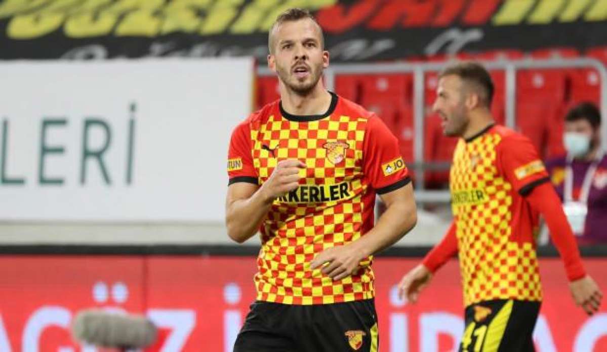 Göztepe'de Tripic'le yollar ayrıldı