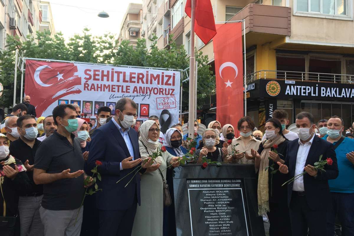 Güngören'deki patlamada hayatını kaybedenler şehadetlerinin 13. yılında anıldı