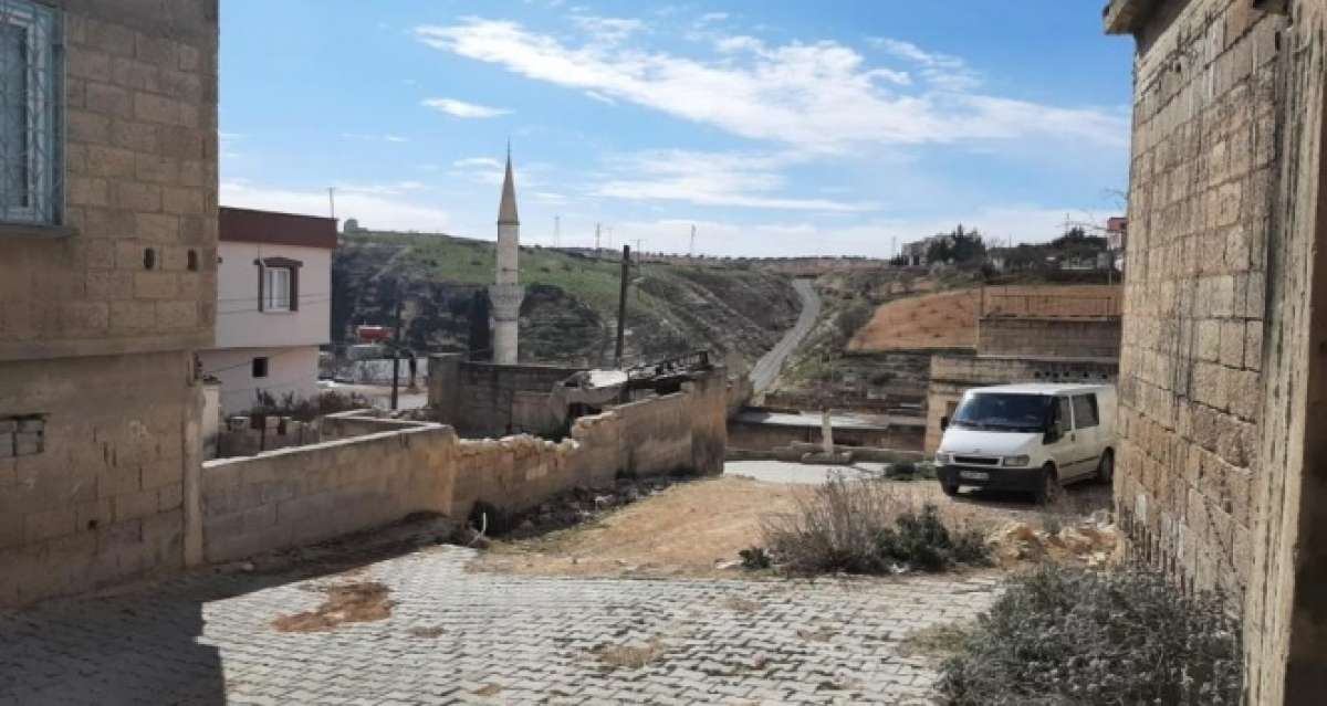 Hırsızlık sonrasında çıkan korona vakaları mahalleyi karıştırdı