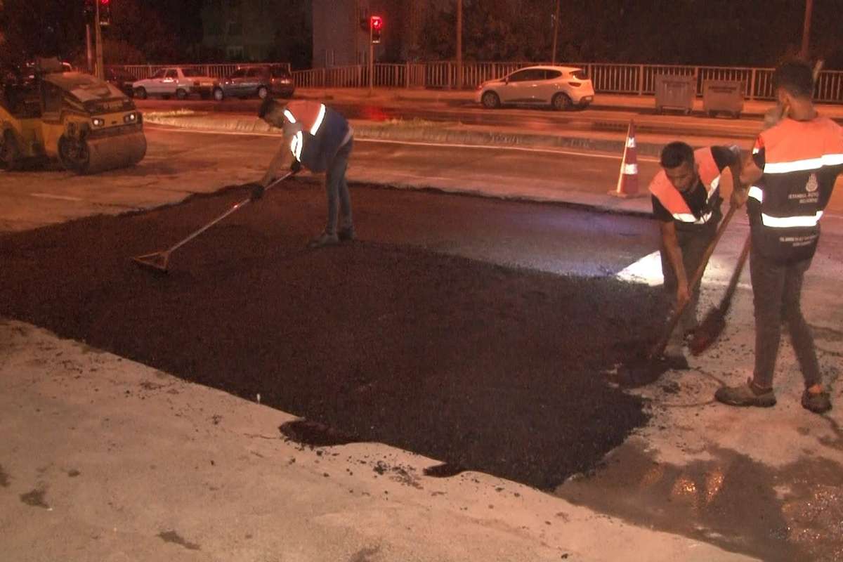 İBB'nin gece yarısı yaptığı yol çalışması vatandaşların tepkisine neden oldu