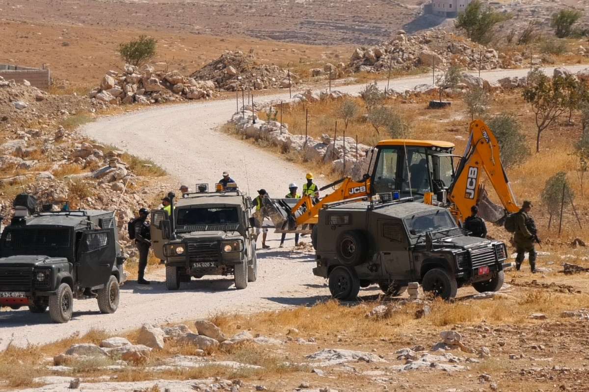 İsrail güçleri, Filistinlerin kullandığı su şebekesini yıktı