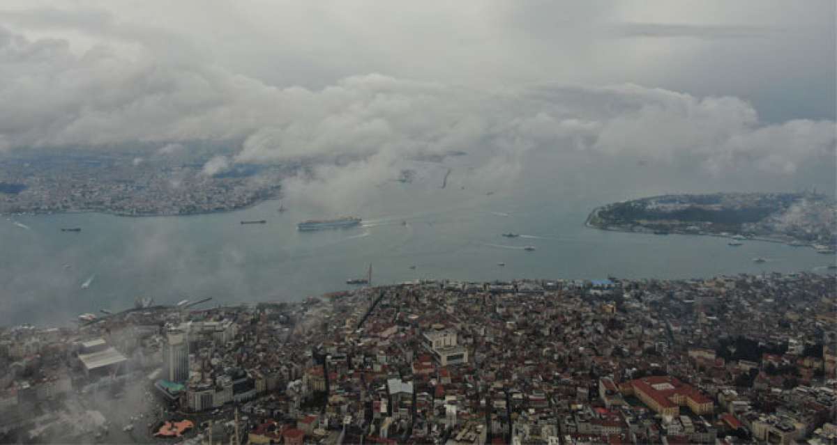 İstanbul'da kar sonrası bulutların manzarası mest etti