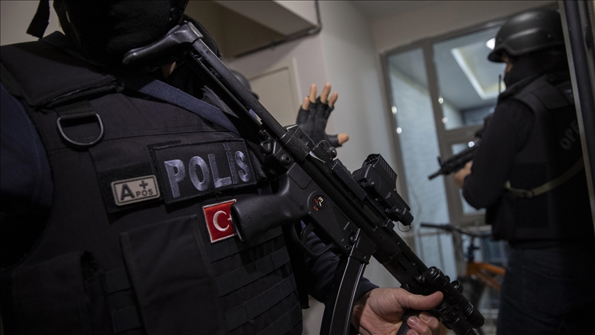 İstanbul'da terör örgütü DEAŞ'e operasyon: 15 şüpheli yakalandı