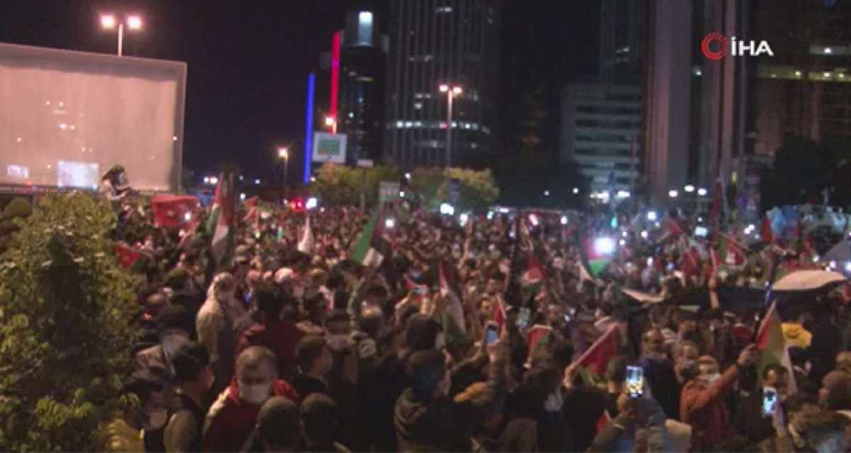 İstanbul'da vatandaşlar İsrail'i protesto için konsolosluk önüne geldi
