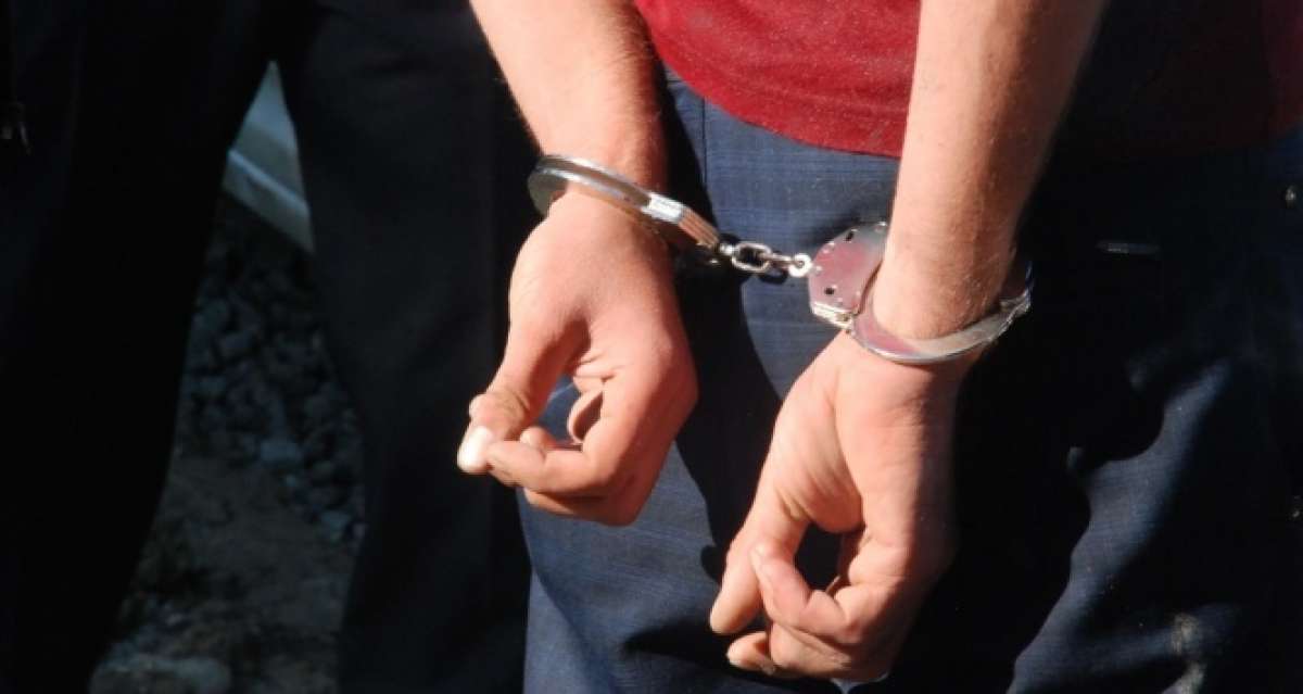 İzmir'de suç örgütü operasyonu: 8 tutuklama