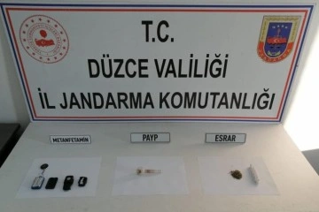 Jandarma uyuşturucuyu otomobil kumandalarından çıkarttı