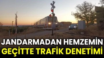 Jandarmadan hemzemin geçitte trafik denetimi