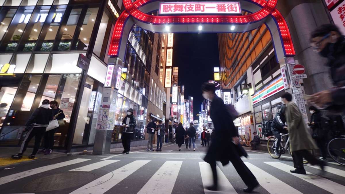 Japonya'da Kovid-19 tedbirleri kapsamında uygulanan OHAL 5 eyalette kaldırılıyor