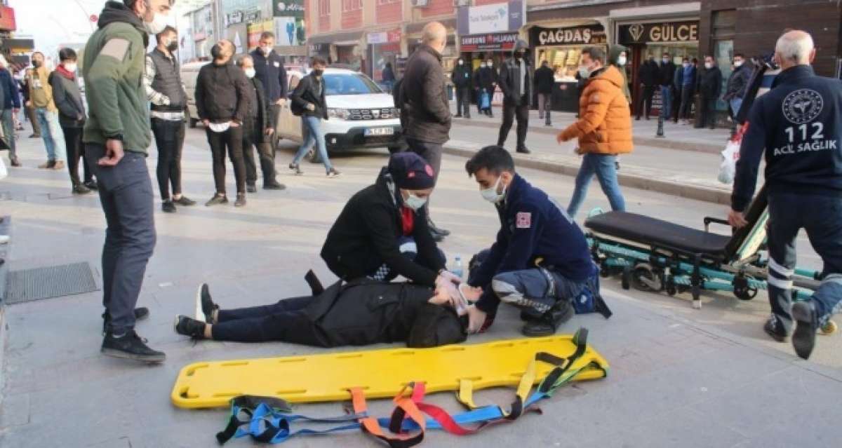 Kafasına tabela düşen kadın ölümden döndü