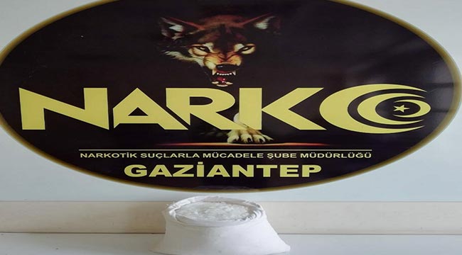 Kargo paketinden 5 kilo uyuşturucu çıktı