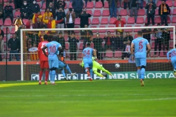 Kayserispor 2 penaltı golü buldu