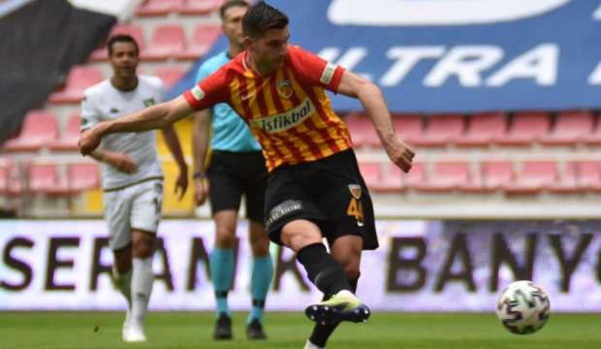 Kayserispor'da ayrılık! Rusya'ya gitti