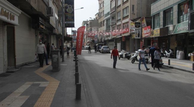 Kilis'te sokağa çıkma yasaklamasına uyan yok 