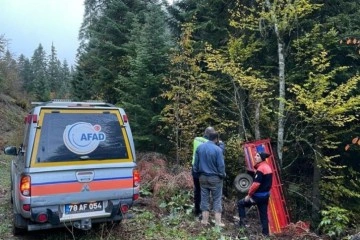 Kontrolden çıkan kamyonet ormanlık alana uçtu: 1’i bebek 5 yaralı