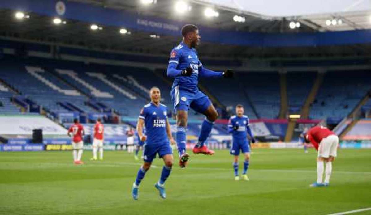 Leicester City ve Chelsea yarı finalde!