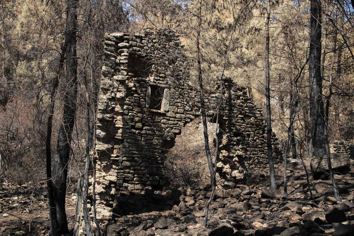 Manavgat'taki yangın Lyrbe Antik Kenti'ne de zarar verdi