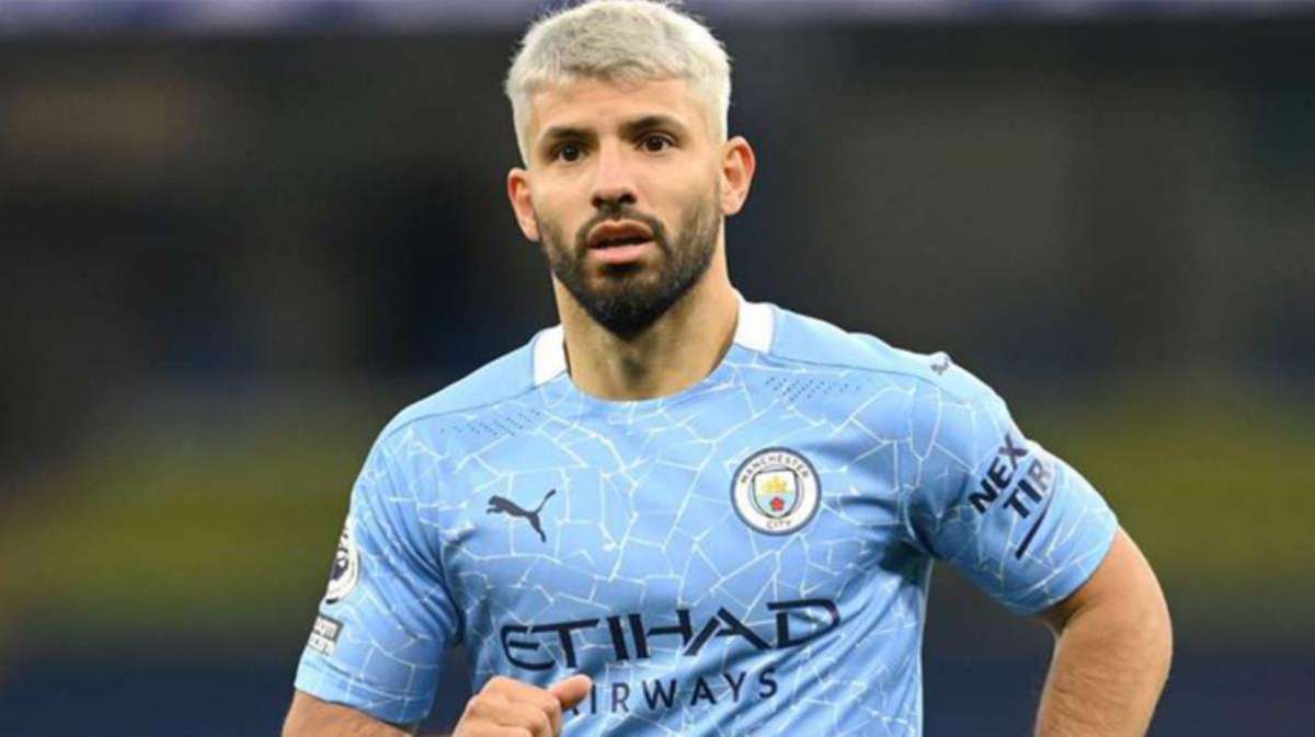 Manchester City'de Sergio Agüero sezon sonunda takımdan ayrılıyor