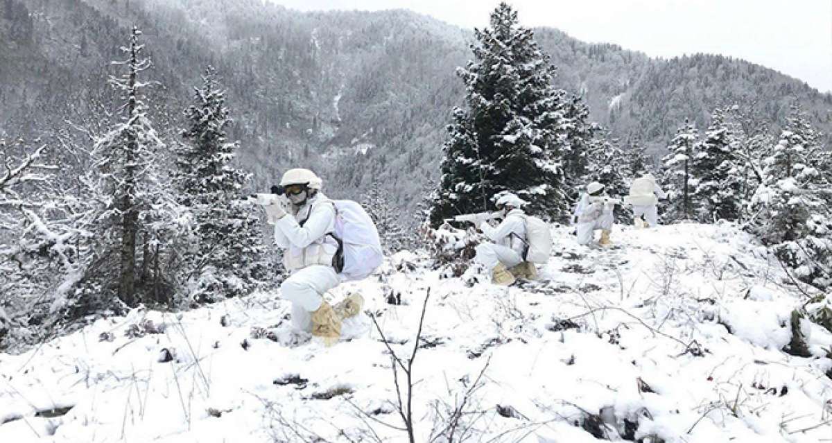 Mehmetçik zorlu kış şartlarında Teröristle Mücadele Harekatına devam ediyor