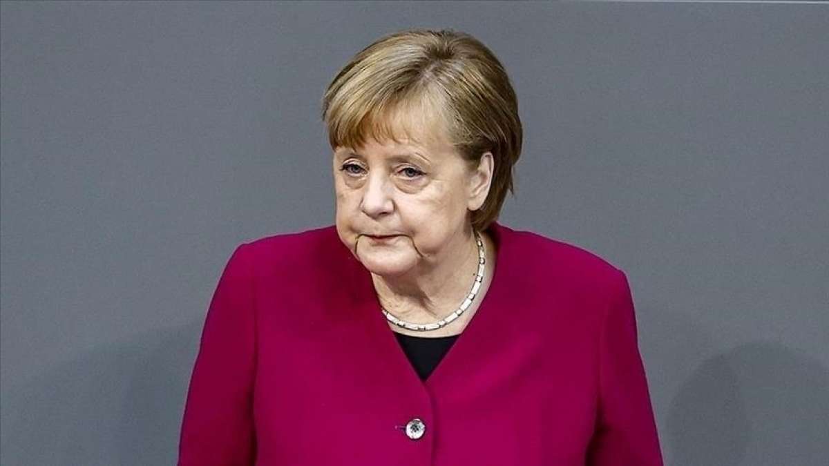 Merkel: Türkiye ile çok iyi ilişkiler olması için çaba sarf ediyorum