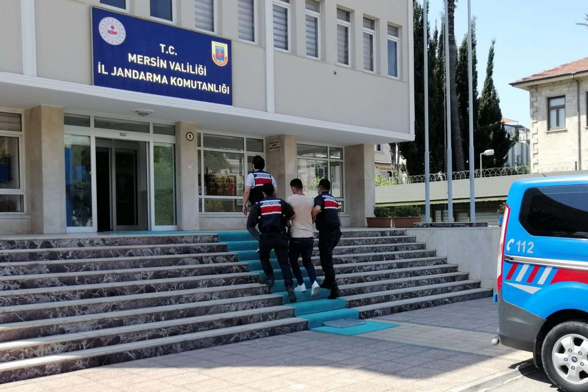 Mersin merkezli DEAŞ operasyonu: 3 gözaltı