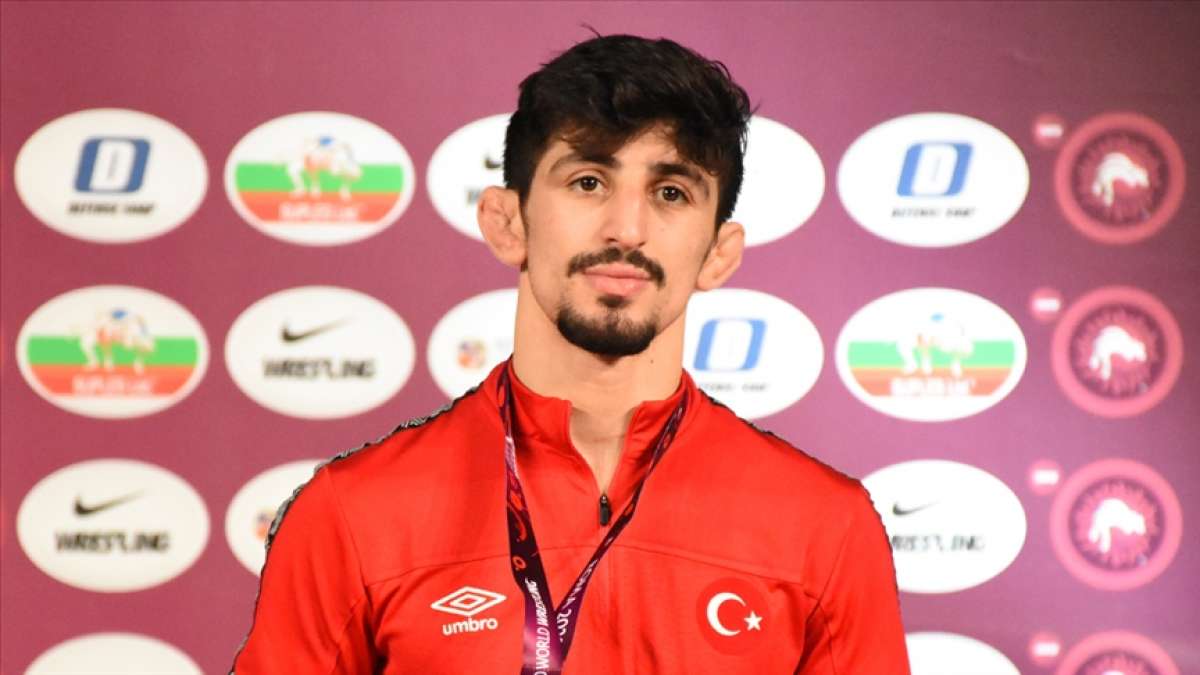 Milli güreşçi Kerem Kamal, Tokyo Olimpiyat Oyunları'na katılma hakkı elde etti