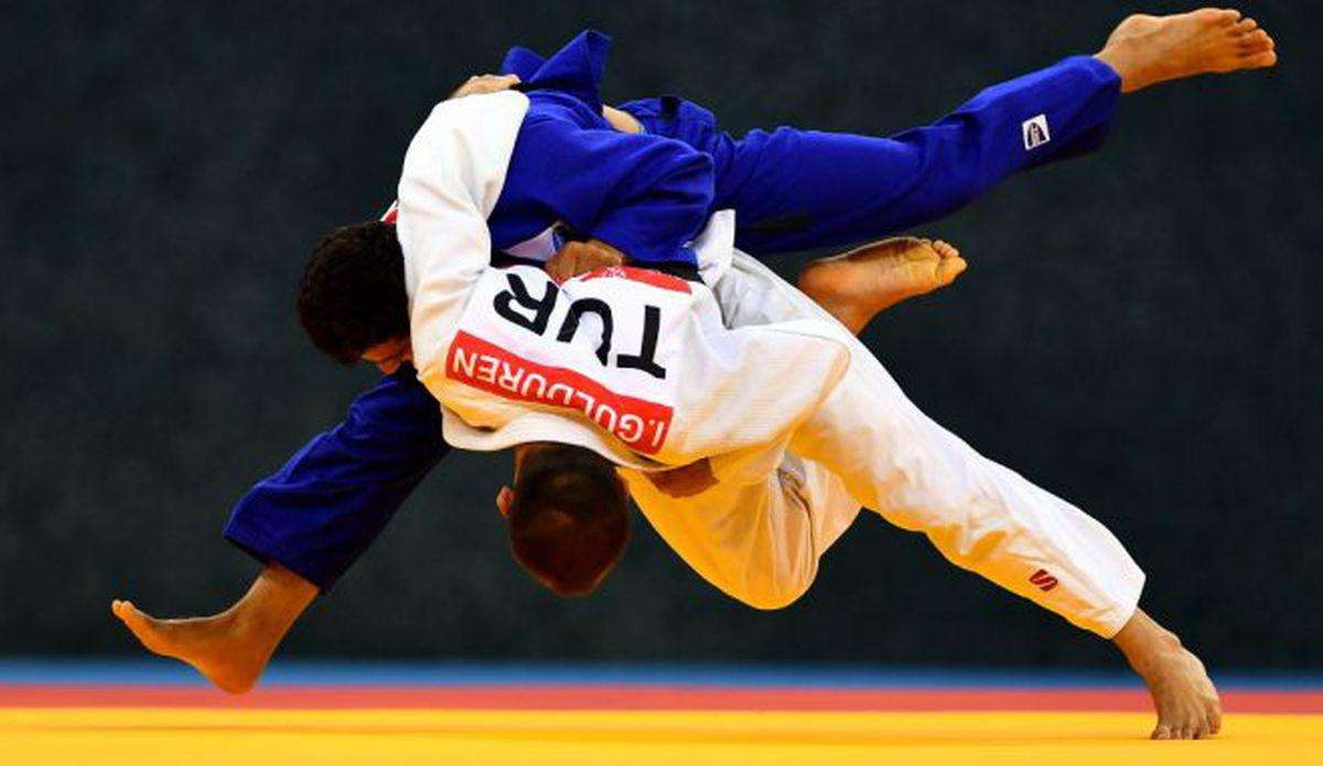 Milli judocular, Kazan Grand Slam müsabakaları için Rusya'ya...