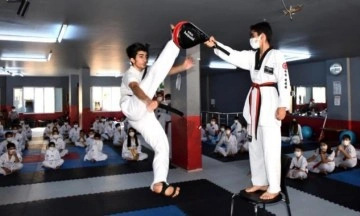 Nusaybin'de 120 taekwondocu yeni kuşaklarına kavuştu