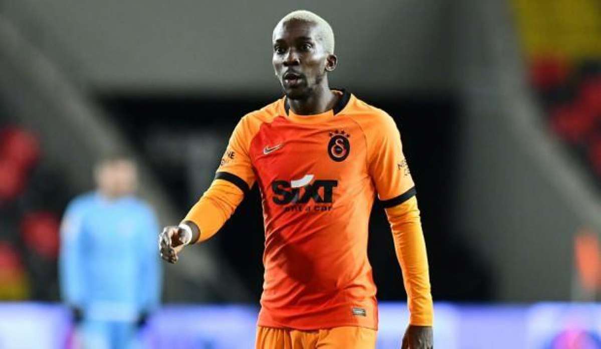 Onyekuru, Galatasaray'ı bekliyor!