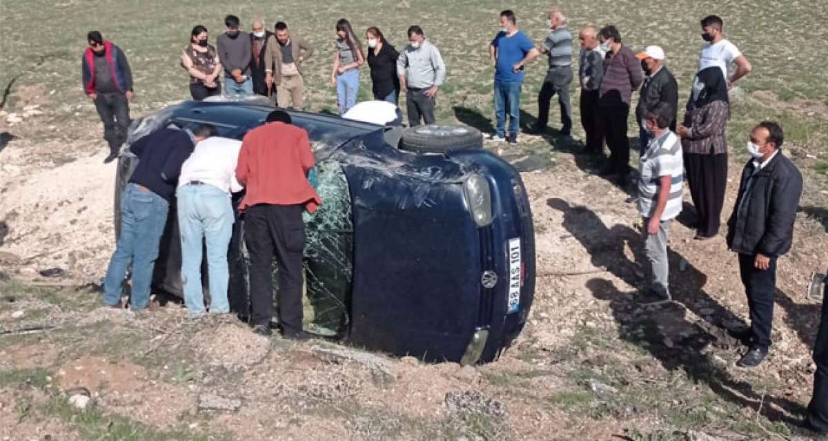 Otomobil şarampole devrildi: 1 kişi hayatını kaybetti, 2 kişi yaralı