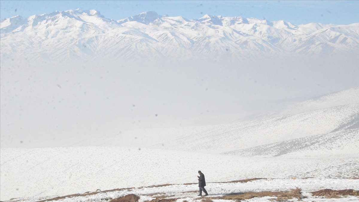 Sıcaklığın artmasıyla kar erimesi beklenen Erzurum ve Ağrı için çığ uyarısı