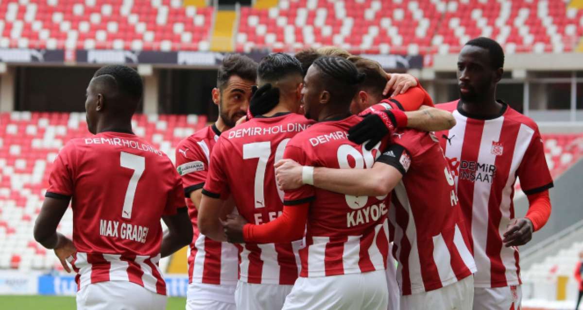 Sivasspor düşme hattından çıktı, Avrupa potasına girdi