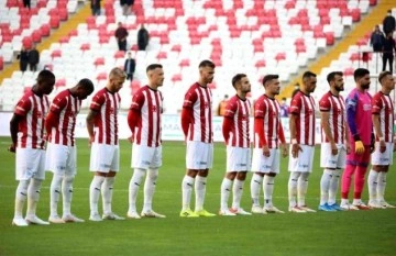 Sivasspor ligdeki dördüncü beraberliğini aldı