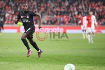 Sivassporlu Max Gradel gol sayısını 5 yaptı