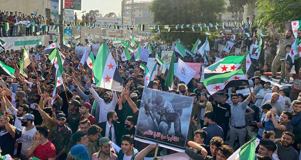 Suriye'de Esad ve seçimler protesto edildi