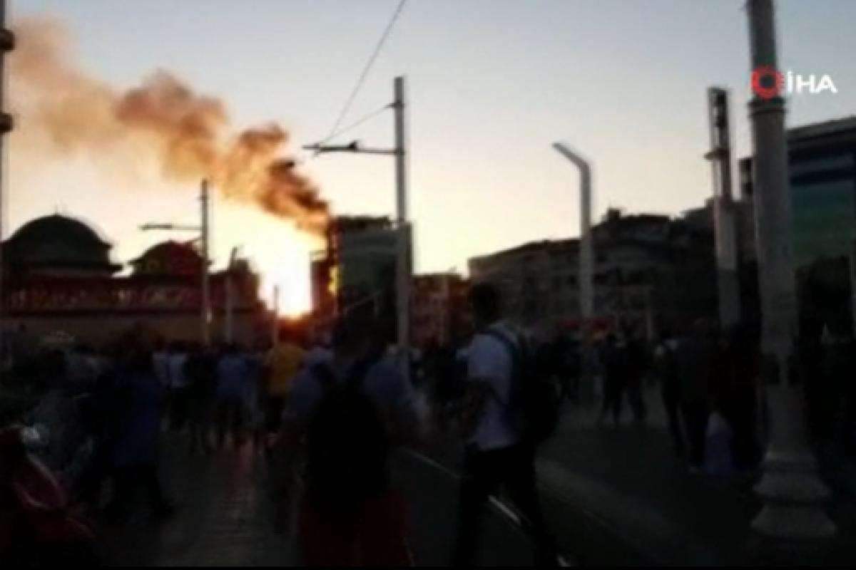 Taksim'de otelde korkutan yangın