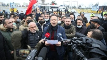 Tır şoförleri, Ambarlı Limanı'na girişte ücret alınmasını protesto etti