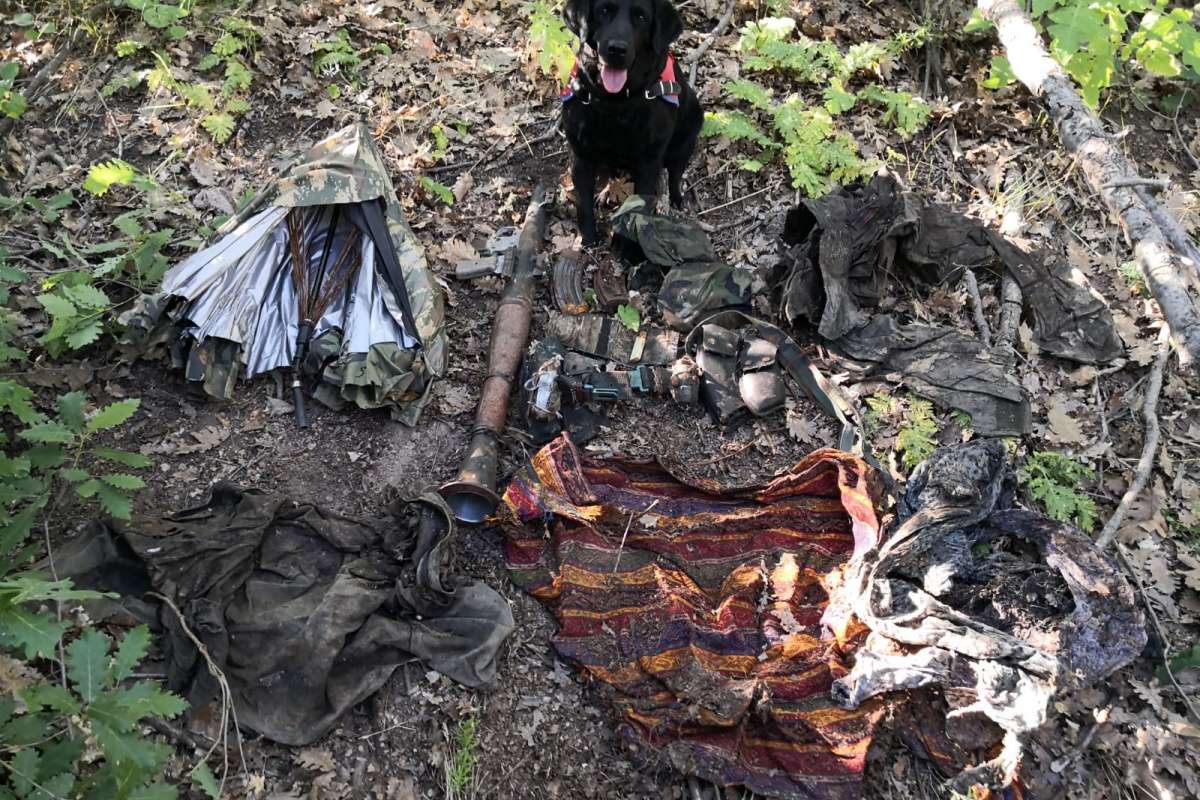 Tunceli'de terör örgütü PKK mensuplarına ait mühimmat ele geçirildi