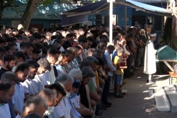 Unkapanı’ndaki motosiklet kazasında ölen genç toprağa verildi