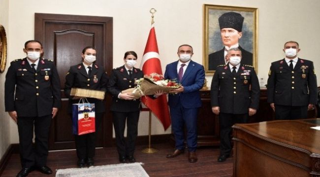 Vali Soytürk, İl Jandarma Komutanı ve jandarma personellerini kabul etti