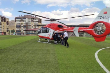 Yaralı gencin imdadına hava ambulansı yetişti