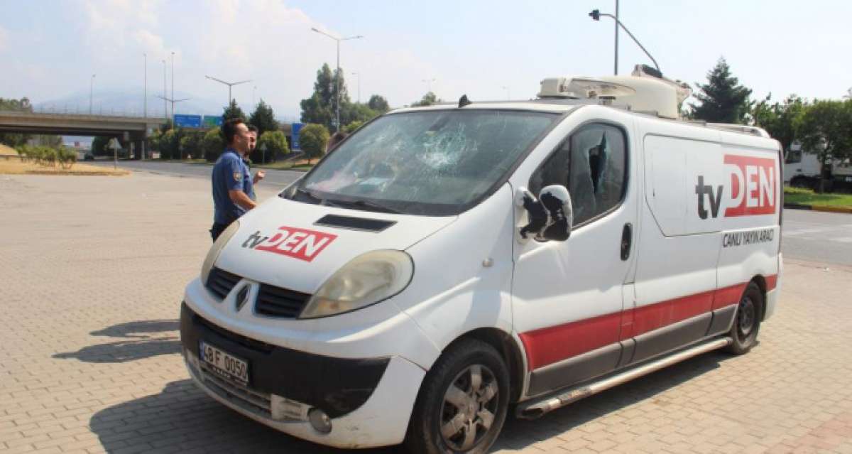 Yerel televizyonun yayın aracına saldırı